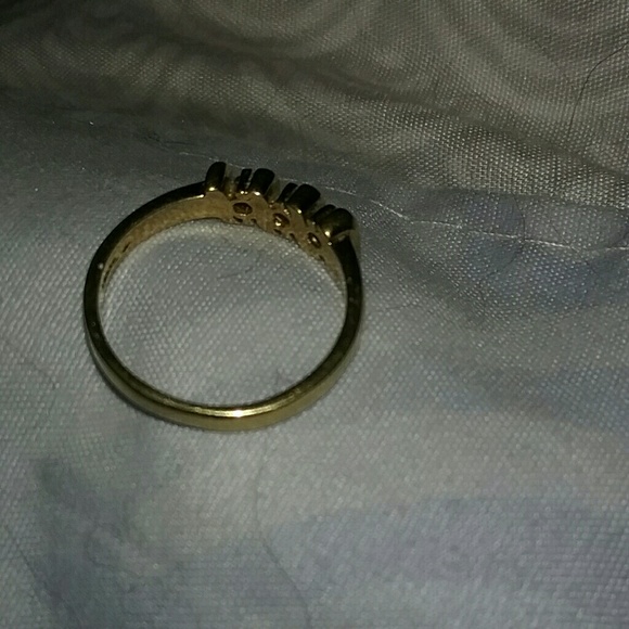 Emerald QVC ring - Picture 4 of 4